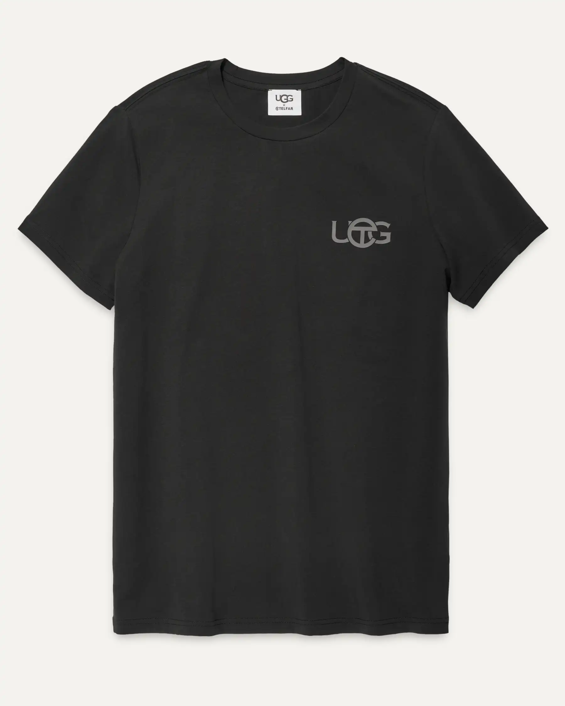 【UGG】★Tシャツ★ UGG x TELFAR Logo Tee Women's UGG x Telfar Logo Tee | UGG®